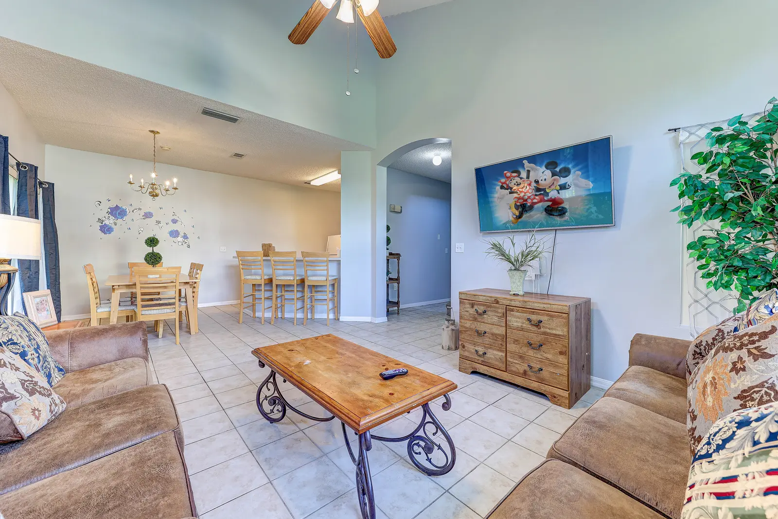 Unit 26 – Emerald Island vacation home – photo 2